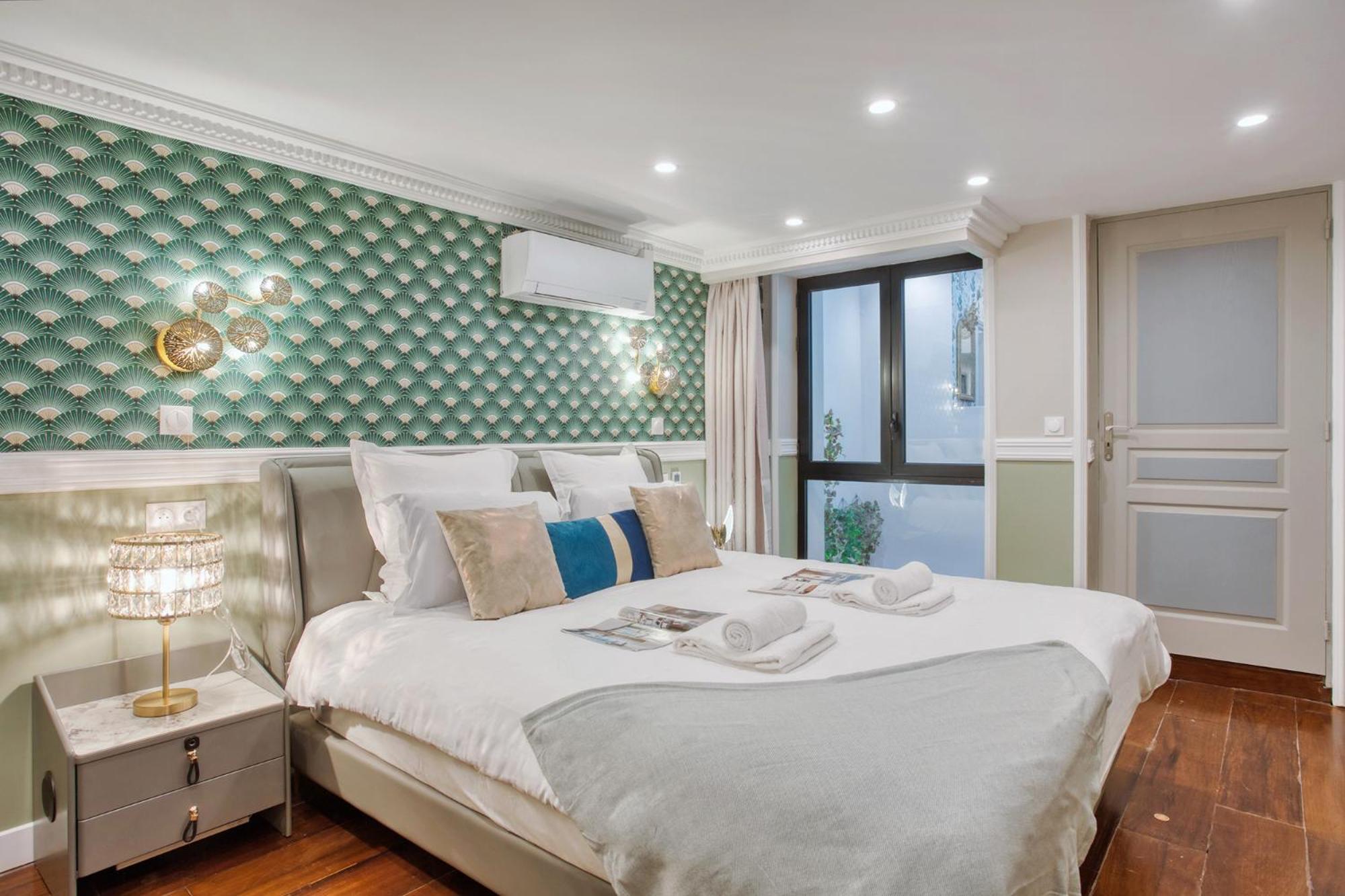 Elegant Triplex In Paris - Ideal For 10 - Aircon Eksteriør bilde