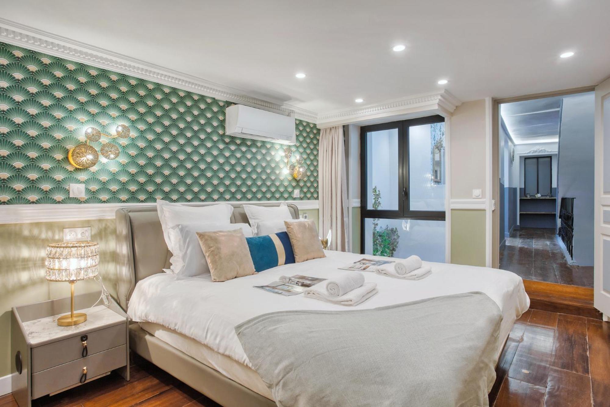 Elegant Triplex In Paris - Ideal For 10 - Aircon Eksteriør bilde