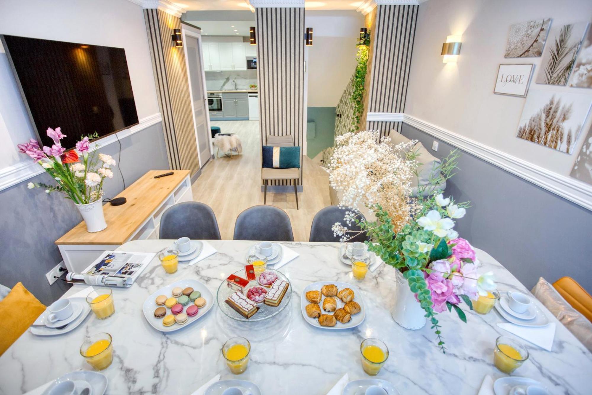 Elegant Triplex In Paris - Ideal For 10 - Aircon Eksteriør bilde